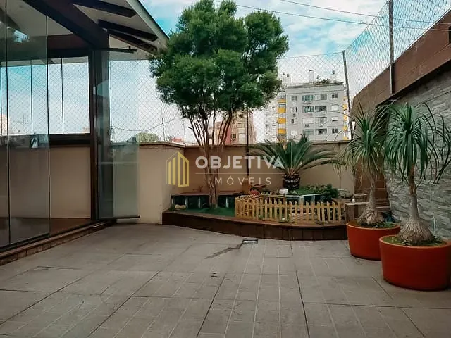 Cobertura / Penthouse 2 quartos e 1 banheiro, à venda, no bairro Rio Branco em Porto Alegre