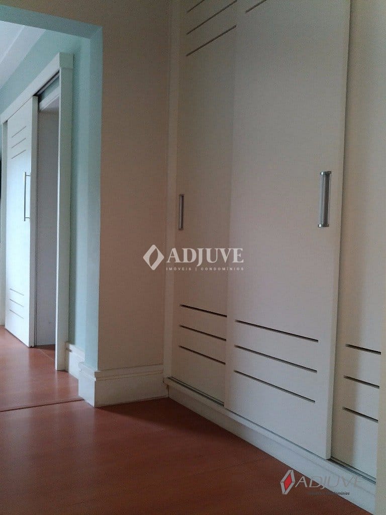 Cobertura à venda com 2 quartos, 160m² - Foto 15
