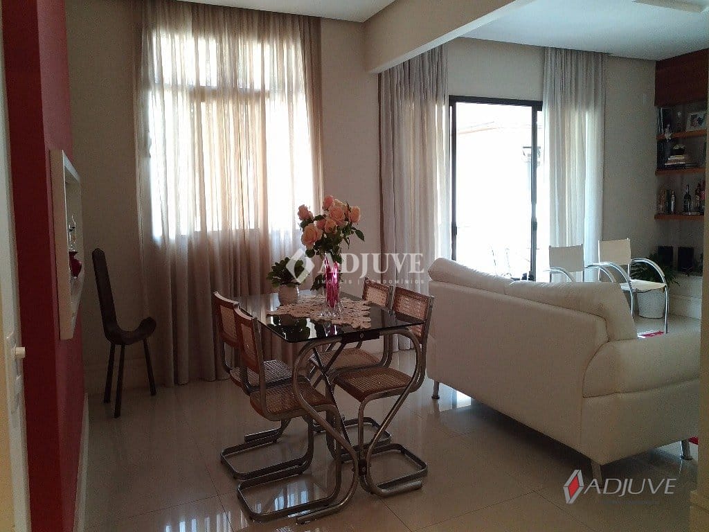 Cobertura à venda com 2 quartos, 160m² - Foto 2