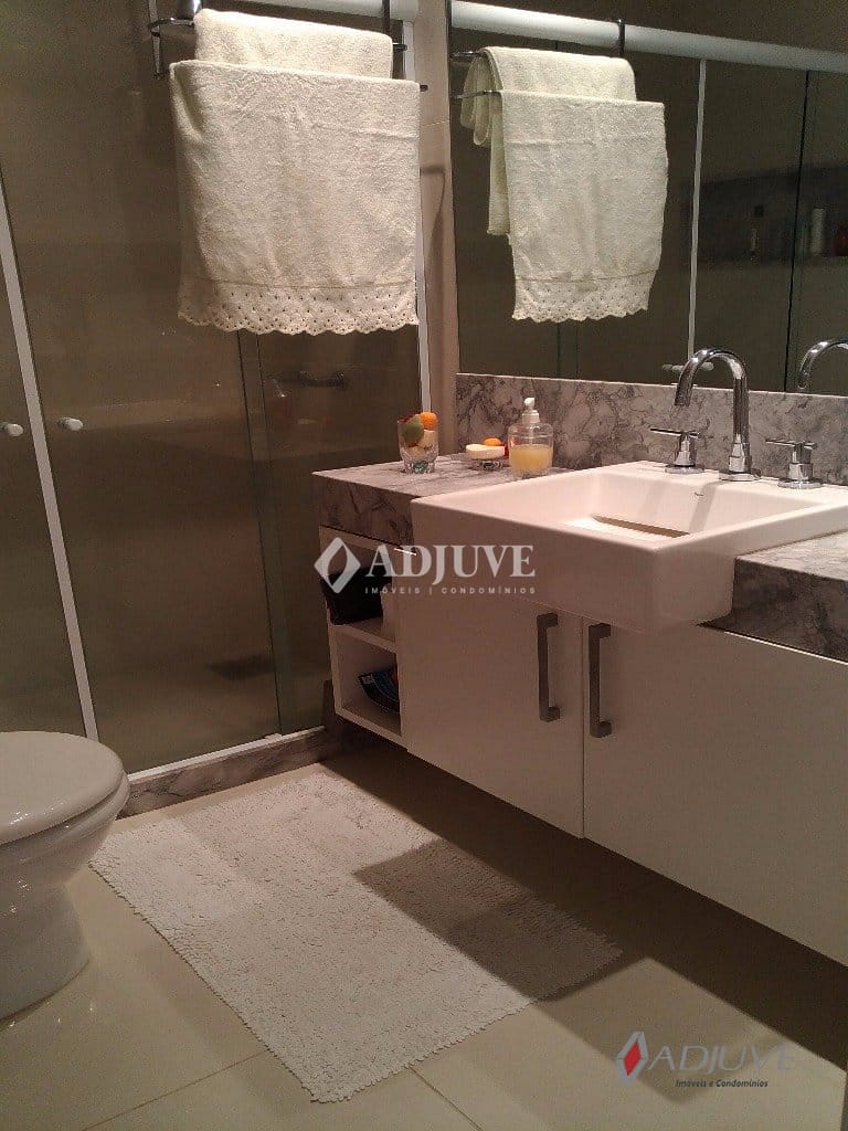 Cobertura à venda com 2 quartos, 160m² - Foto 16