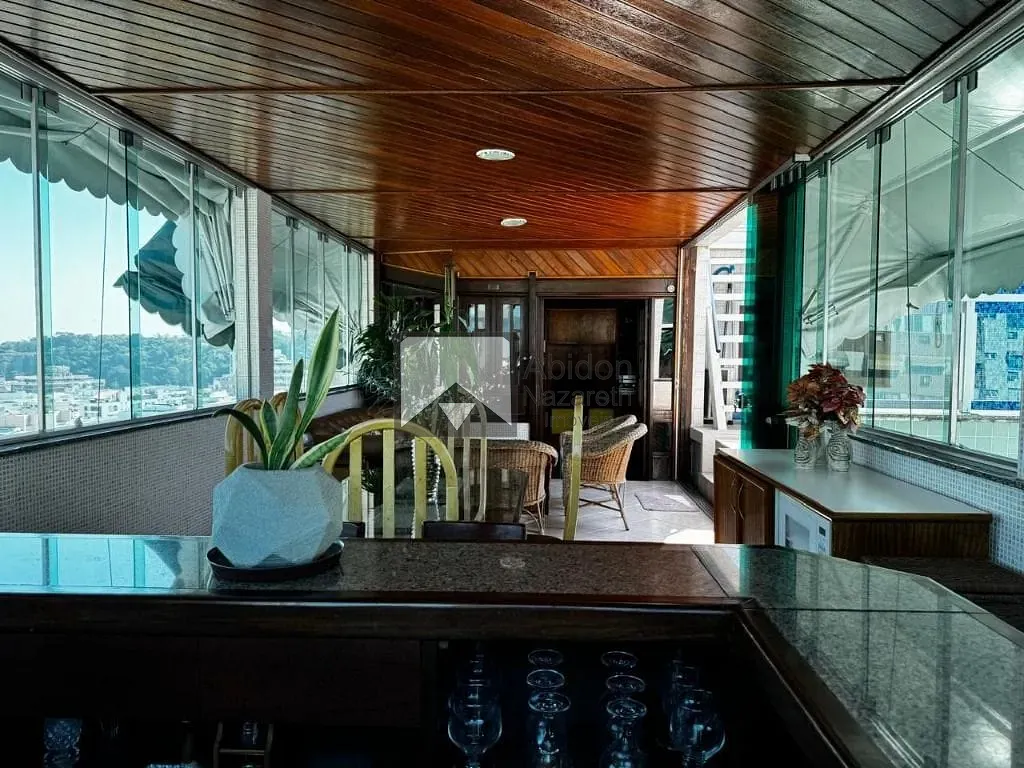 Cobertura, 3 quartos, 250 m² - Foto 4