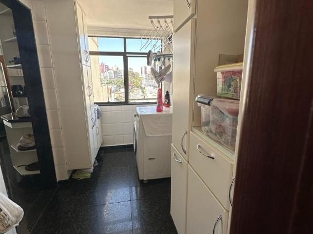 Cobertura / Penthouse 3 quartos e 4 banheiros, à venda, no bairro Centro em Juiz de Fora