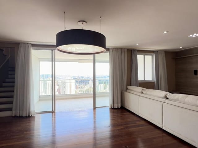 Cobertura / Penthouse com 280m² 3 quartos e 6 banheiros, à venda, no bairro Jardim Monte Kemel em São Paulo