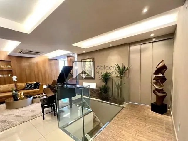 Cobertura / Penthouse com 350m² 4 quartos e 6 banheiros, à venda, no bairro Jardim Icaraí em Niterói
