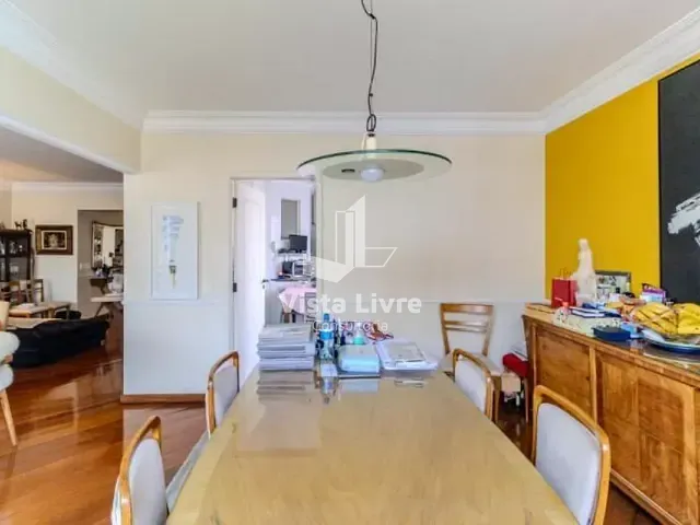 Cobertura / Penthouse com 337m² 4 quartos e 4 banheiros, à venda, no bairro Higienópolis em São Paulo