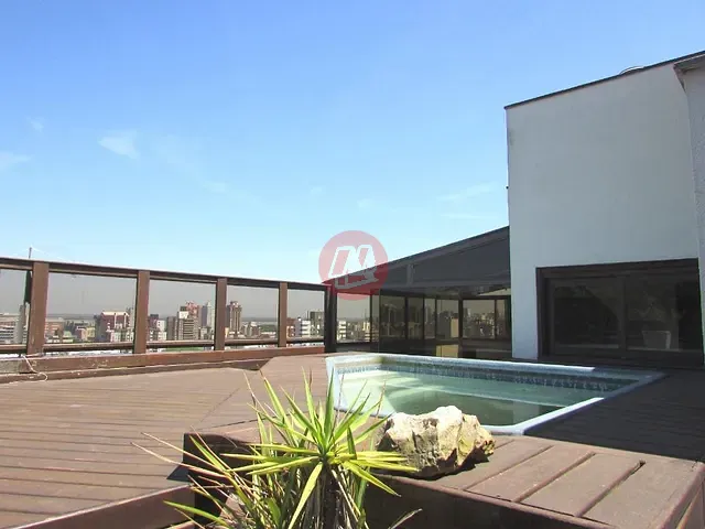 Cobertura / Penthouse com 398m² 4 quartos e 5 banheiros, à venda ou para alugar, no bairro Menino Deus em Porto Alegre