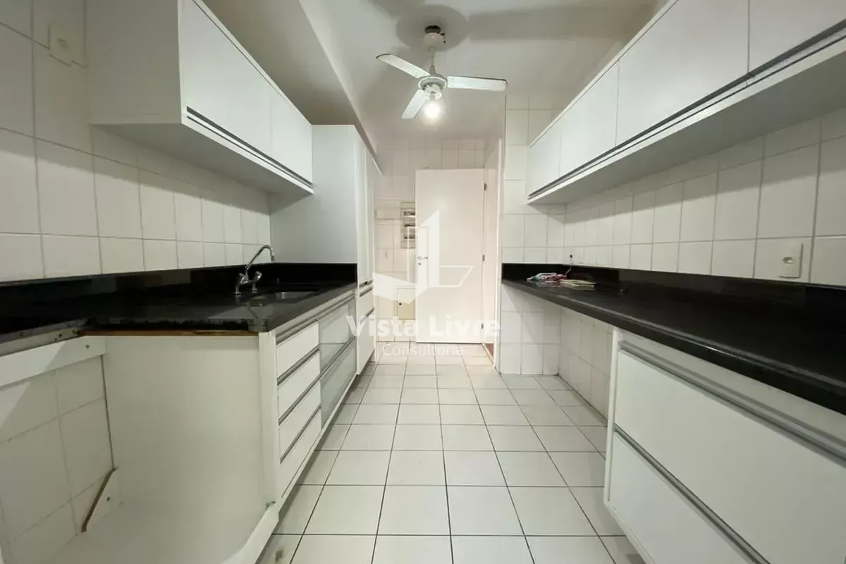 Cobertura, 3 quartos, 234 m² - Foto 4