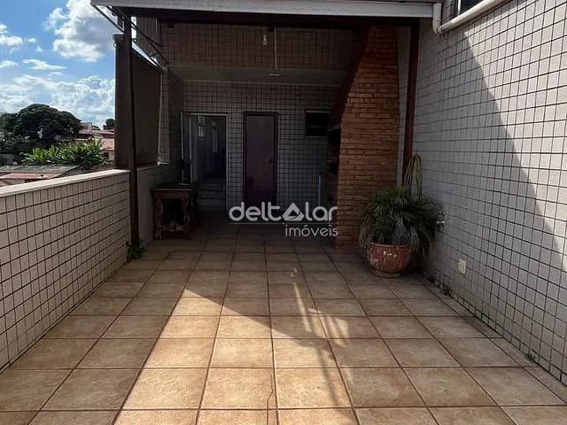 Cobertura / Penthouse com 190m² 3 quartos e 3 banheiros, à venda, no bairro Santa Rosa em Belo Horizonte