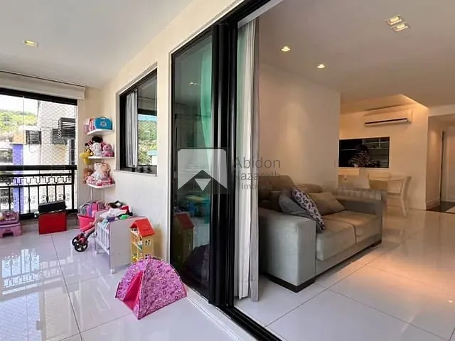 Cobertura / Penthouse com 275m² 4 quartos e 2 banheiros, à venda, no bairro Icaraí em Niterói