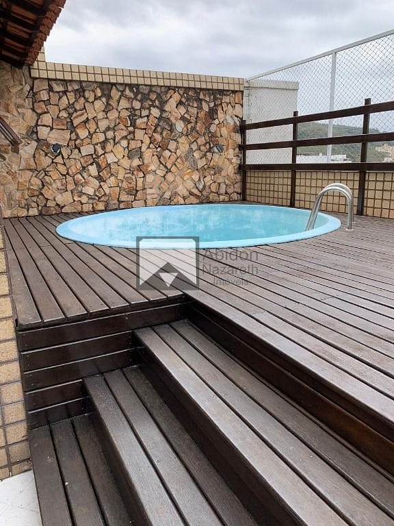 Cobertura à venda com 2 quartos, 160m² - Foto 3