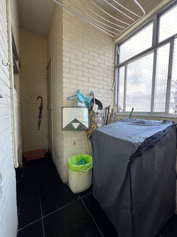 Apartamento à venda com 3 quartos, 105m² - Foto 35