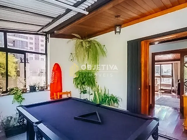 Cobertura / Penthouse 3 quartos e 4 banheiros, à venda, no bairro Petrópolis em Porto Alegre