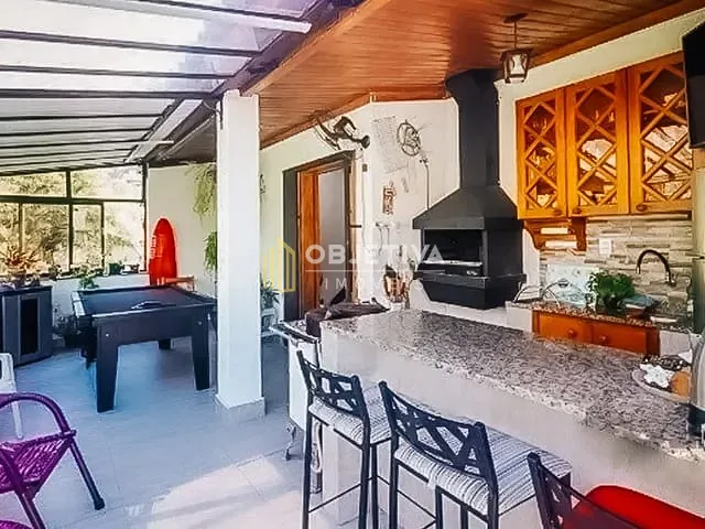 Cobertura / Penthouse 3 quartos e 4 banheiros, à venda, no bairro Petrópolis em Porto Alegre