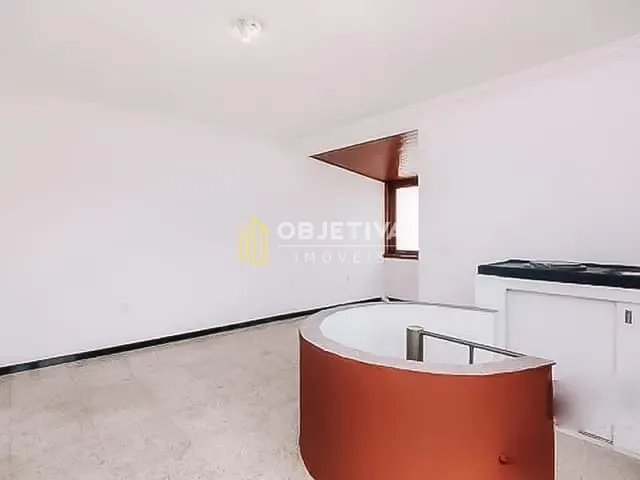 Cobertura / Penthouse 2 quartos e 2 banheiros, à venda, no bairro Auxiliadora em Porto Alegre
