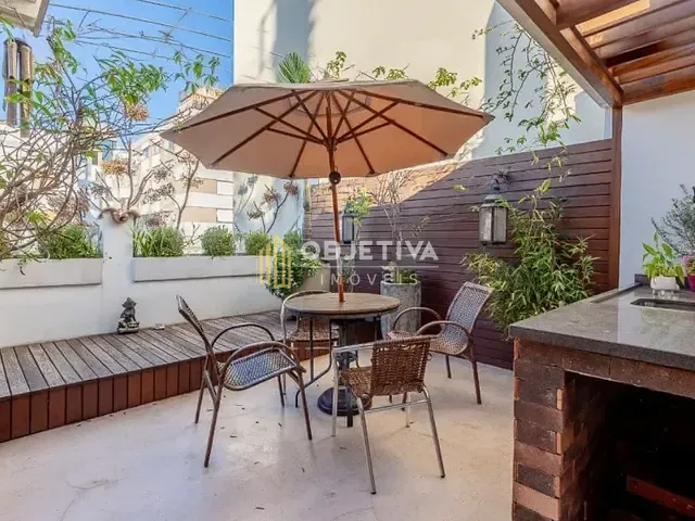Cobertura / Penthouse 4 quartos e 4 banheiros, à venda, no bairro Auxiliadora em Porto Alegre