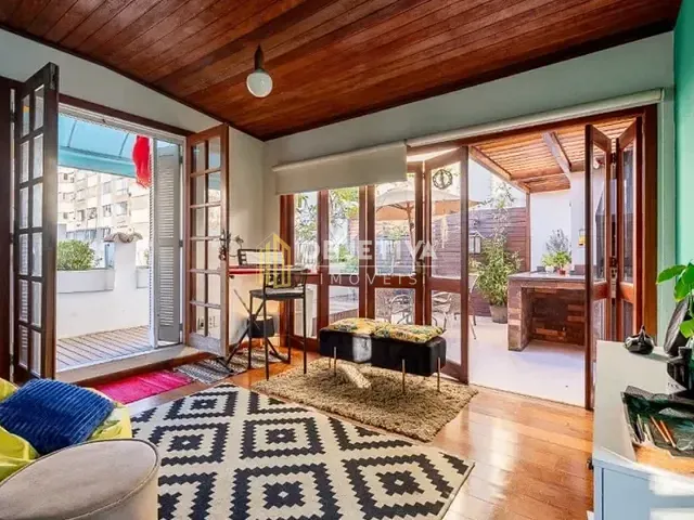 Cobertura / Penthouse 4 quartos e 4 banheiros, à venda, no bairro Auxiliadora em Porto Alegre