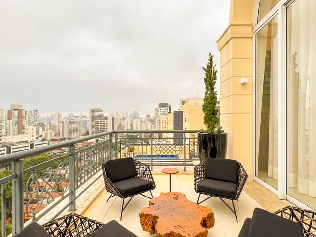 Cobertura / Penthouse com 429m² 4 quartos e 6 banheiros, à venda, no bairro Vila Olímpia em São Paulo