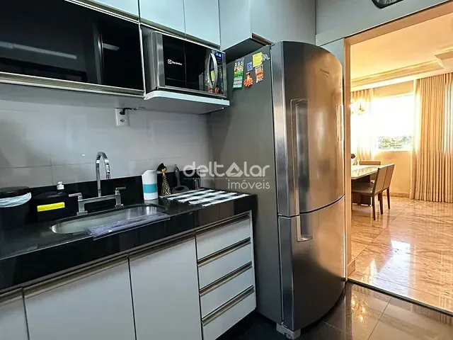 Cobertura / Penthouse 4 quartos e 3 banheiros, à venda, no bairro Planalto em Belo Horizonte