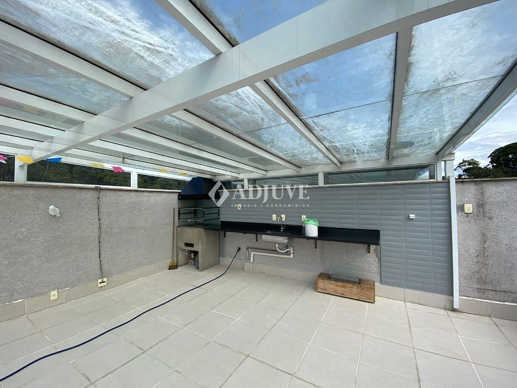 Cobertura à venda com 2 quartos, 120m² - Foto 12