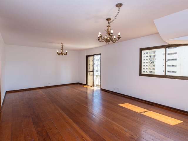 Foto do Cobertura / Penthouse - Cobertura para venda em Moema com 4 quartos, sendo 2 suítes , 289m² | Lares e Andares Imóveis