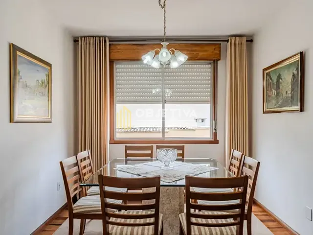 Cobertura / Penthouse 3 quartos e 3 banheiros, à venda, no bairro Petrópolis em Porto Alegre