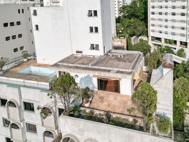 Cobertura / Penthouse com 620m² 3 quartos e 5 banheiros, à venda, no bairro Higienópolis em São Paulo