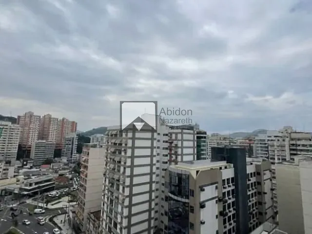 Cobertura / Penthouse com 180m² 3 quartos e 1 banheiro, à venda, no bairro Icaraí em Niterói