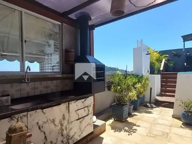 Cobertura / Penthouse com 250m² 4 quartos e 3 banheiros, à venda, no bairro Icaraí em Niterói
