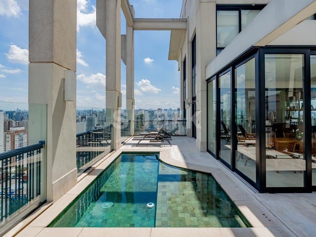 Cobertura / Penthouse com 750m² 5 quartos e 6 banheiros, à venda, no bairro Vila Olímpia em São Paulo