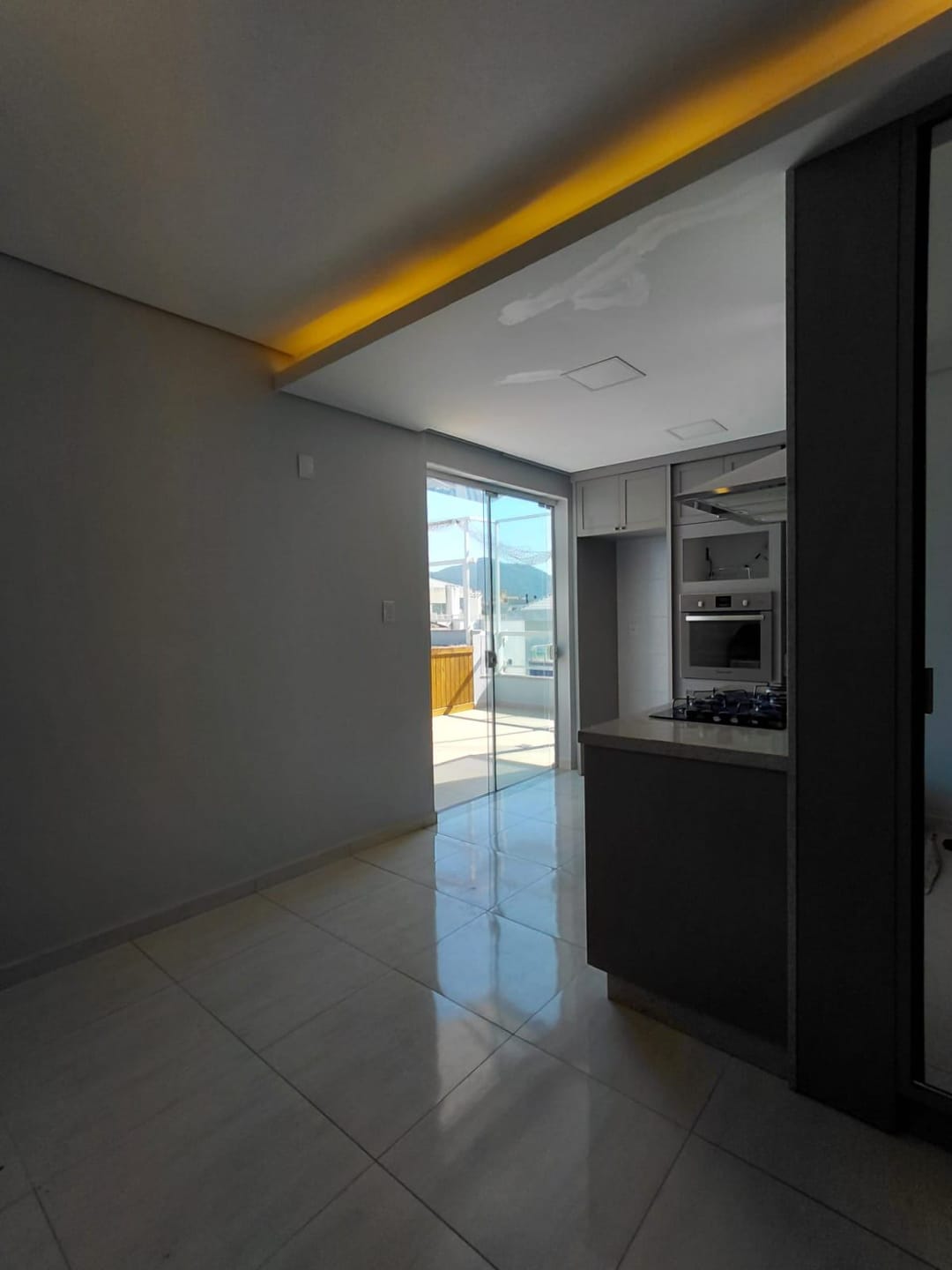 Cobertura à venda com 3 quartos, 170m² - Foto 5
