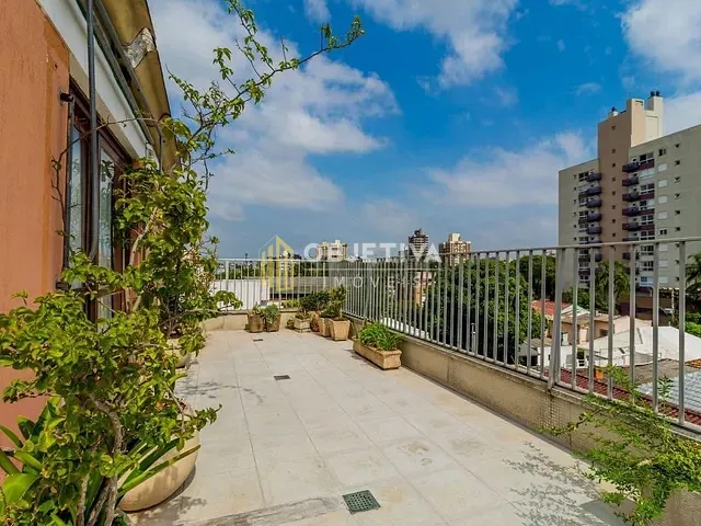Cobertura / Penthouse 4 quartos e 3 banheiros, à venda, no bairro Azenha em Porto Alegre