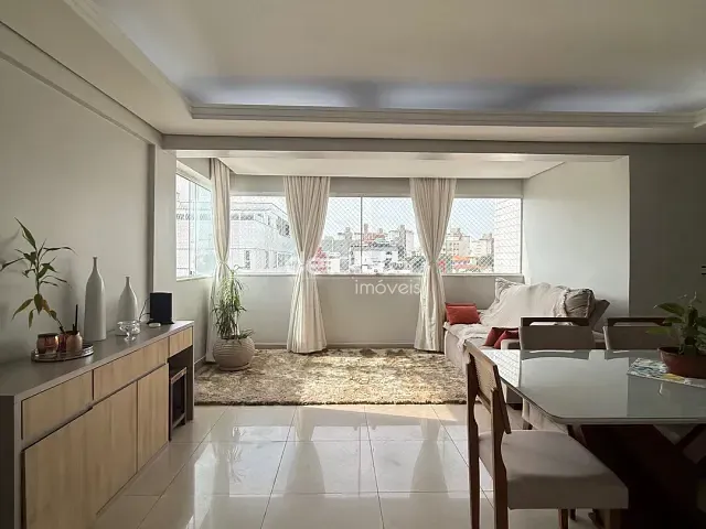 Cobertura / Penthouse com 323m² 4 quartos e 3 banheiros, para alugar, no bairro Castelo em Belo Horizonte