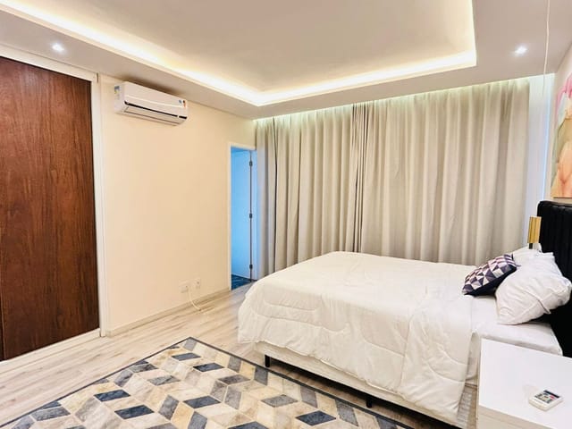 Cobertura / Penthouse com 200m² 3 quartos e 4 banheiros, para alugar, no bairro Sítio Tamboré Alphaville em Barueri