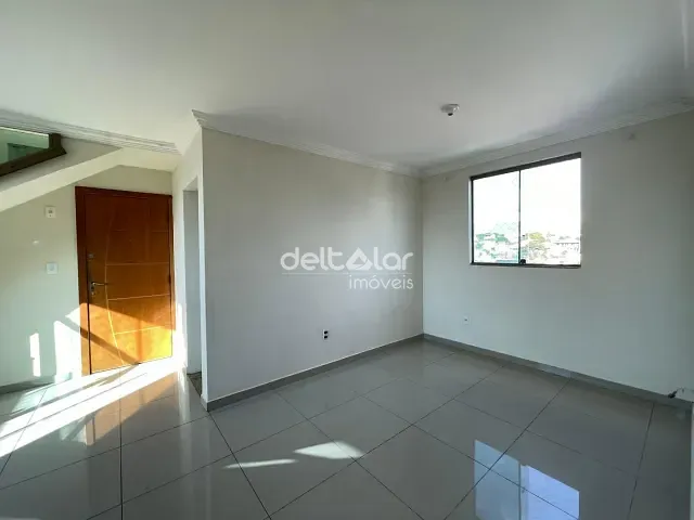 Cobertura / Penthouse com 120m² 2 quartos e 2 banheiros, para alugar, no bairro Floramar em Belo Horizonte