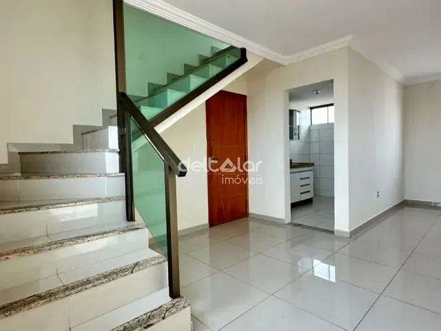 Cobertura / Penthouse com 120m² 2 quartos e 2 banheiros, para alugar, no bairro Floramar em Belo Horizonte