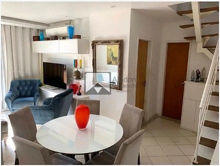 Cobertura à venda com 4 quartos, 120m² - Foto 2