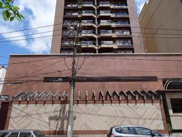 Cobertura / Penthouse com 1714m² 4 quartos e 4 banheiros, à venda, no bairro Bom Pastor em Juiz de Fora