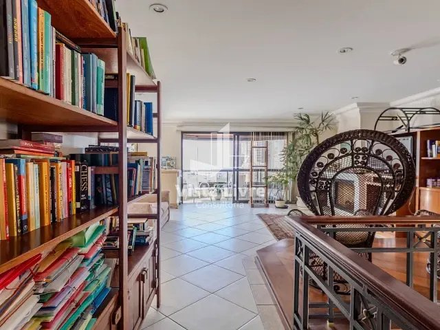 Cobertura / Penthouse com 294m² 4 quartos e 4 banheiros, à venda, no bairro Perdizes em São Paulo