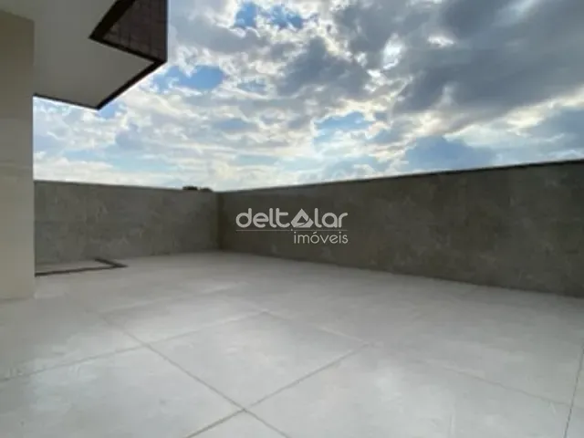 Cobertura / Penthouse 2 quartos e 2 banheiros, à venda, no bairro Céu Azul em Belo Horizonte