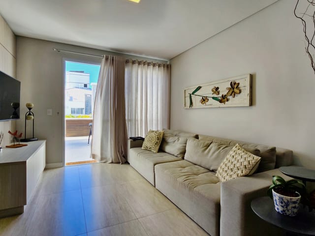 Cobertura / Penthouse com 309m² 3 quartos e 3 banheiros, à venda, no bairro Ingleses do Rio Vermelho em Florianópolis