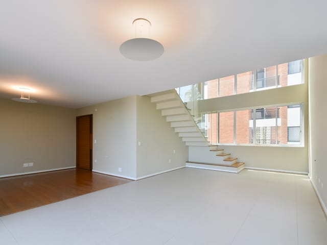 Apartamento com 285m² 3 quartos e 5 banheiros, à venda, no bairro Higienópolis em São Paulo