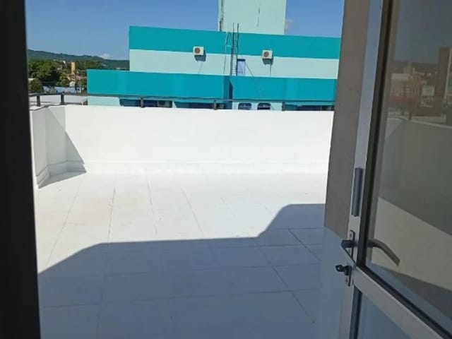 Cobertura / Penthouse 1 quarto e 1 banheiro, à venda, no bairro Canasvieiras em Florianópolis