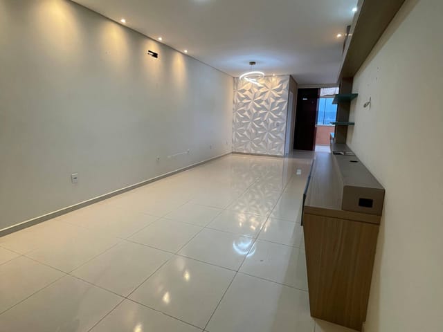 Cobertura / Penthouse 3 quartos e 2 banheiros, à venda, no bairro Ingleses do Rio Vermelho em Florianópolis