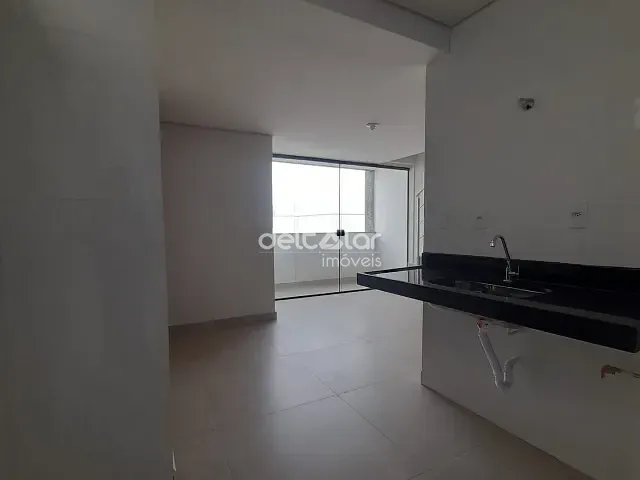 Cobertura / Penthouse com 133m² 2 quartos e 3 banheiros, à venda, no bairro Santa Mônica em Belo Horizonte