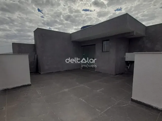 Cobertura / Penthouse com 112m² 2 quartos e 3 banheiros, à venda, no bairro Santa Mônica em Belo Horizonte