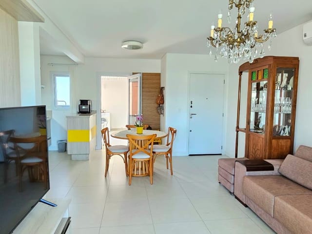 Cobertura / Penthouse 2 quartos e 2 banheiros, à venda, no bairro Ingleses do Rio Vermelho em Florianópolis