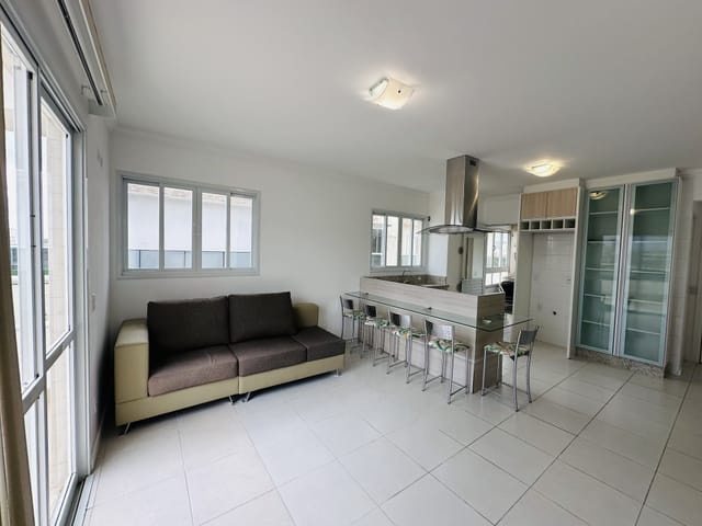 Cobertura / Penthouse com 131m² 2 quartos e 2 banheiros, à venda, no bairro Ingleses do Rio Vermelho em Florianópolis