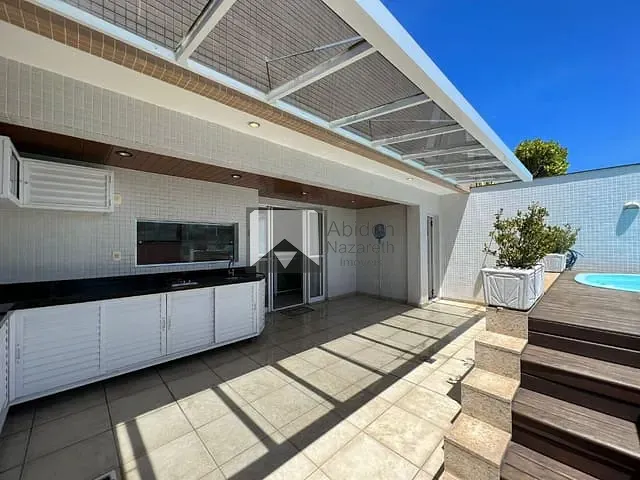Cobertura / Penthouse com 300m² 4 quartos e 2 banheiros, à venda, no bairro Icaraí em Niterói