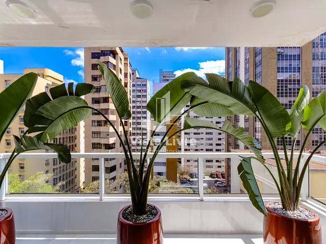 Cobertura / Penthouse com 402m² 3 quartos e 5 banheiros, à venda, no bairro Cerqueira César em São Paulo