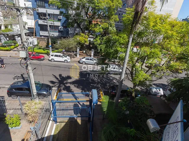 Prédio à venda, no bairro Auxiliadora em Porto Alegre